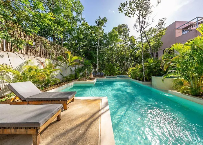 Seremonia With Rooftop Pool & Club Access Villa