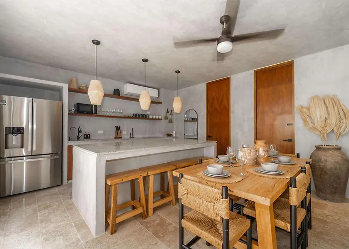 Seremonia With Rooftop Pool & Club Access Villa *