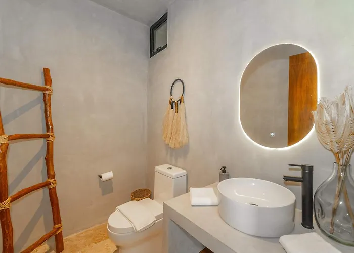 Seremonia With Rooftop Pool & Club Access Villa *