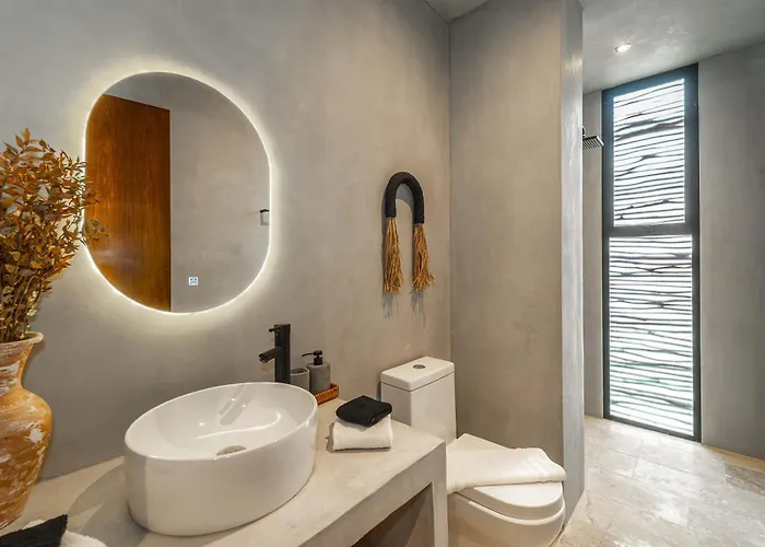 Seremonia With Rooftop Pool & Club Access