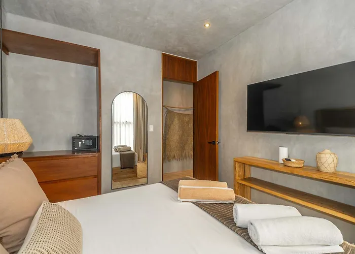 Seremonia With Rooftop Pool & Club Access *